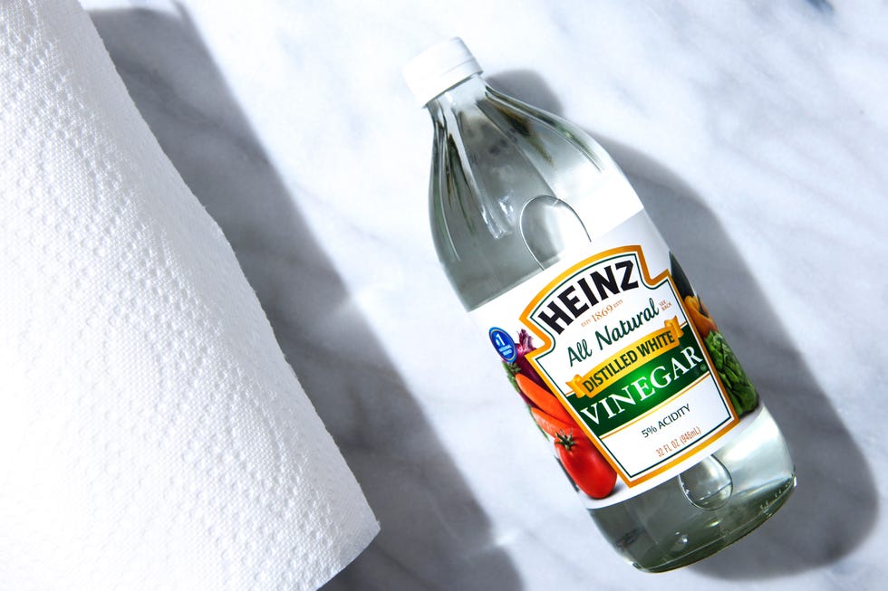 Bottle, Drink, Product, Water, Alcohol, Glass bottle, Liquid, Beer bottle, 