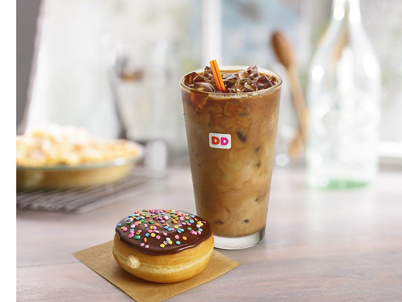 Brown, Food, Cuisine, Sweetness, Baked goods, Dessert, Sprinkles, Recipe, Confectionery, Dish, 