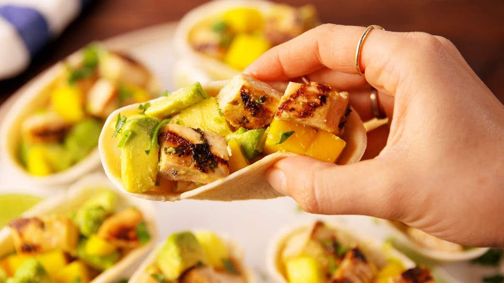 Dish, Food, Cuisine, Ingredient, Produce, Finger food, Taco, Recipe, Sandwich wrap, Fajita, 