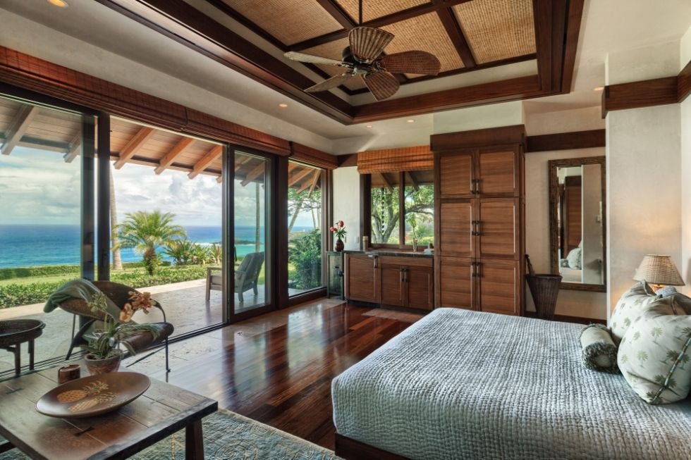 Property, Room, Ceiling, Furniture, Building, Interior design, Home, Living room, House, Bedroom, 