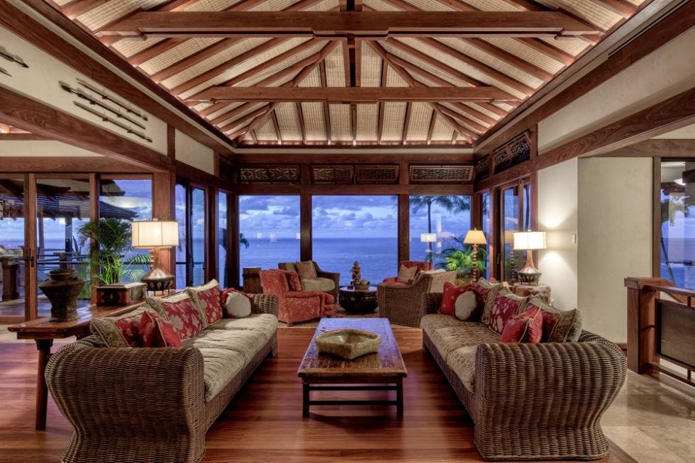 Room, Property, Living room, Building, Interior design, Furniture, Resort, Ceiling, Estate, Home, 