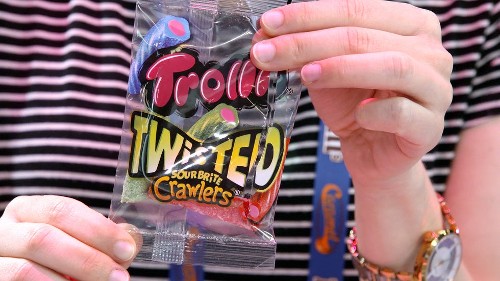 delish-trolli-twisted-crawlers