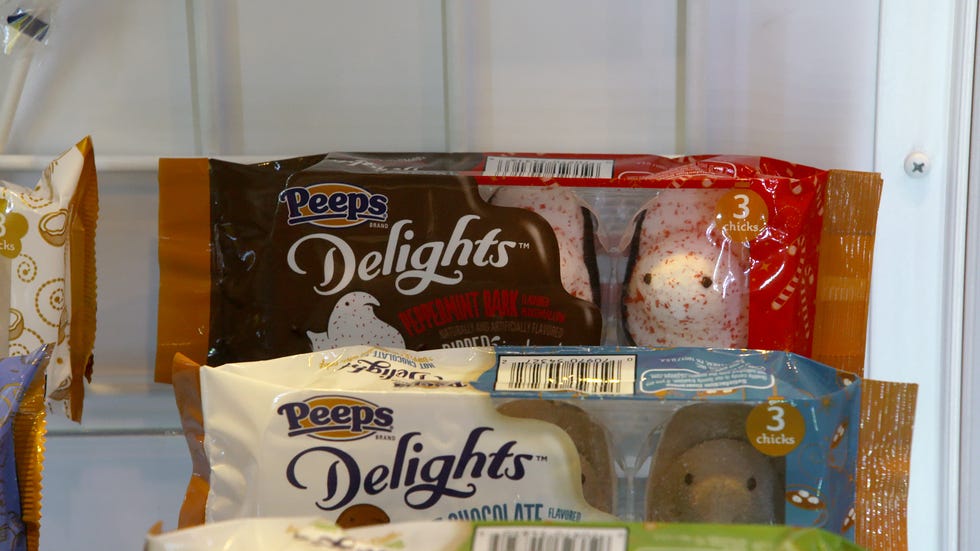 delish-peeps-peppermint-bark