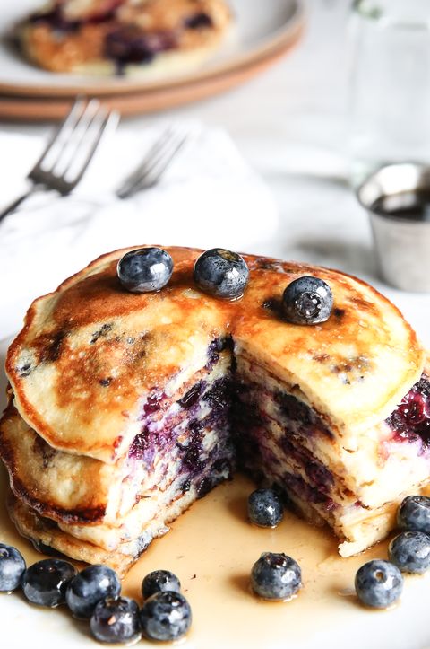 blueberry buttermilk pancakes 