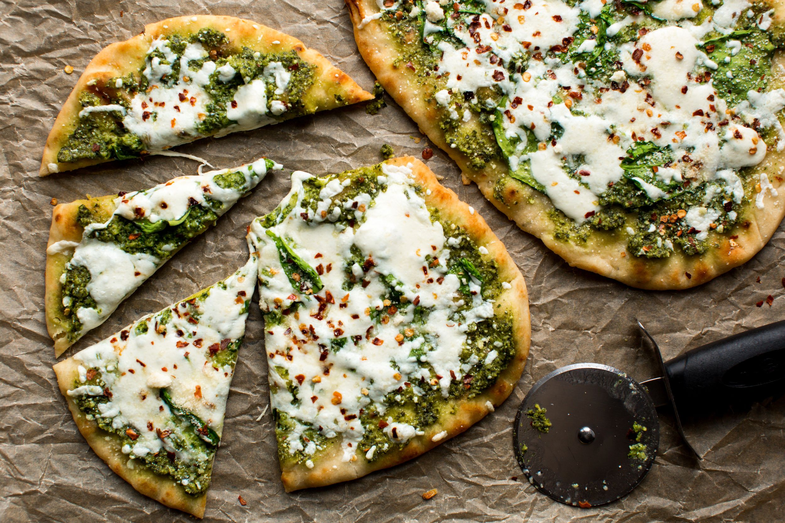 Cheesy Spinach Pesto Flatbread-image