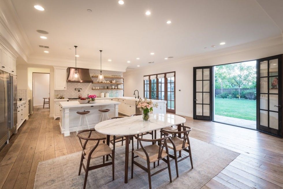 Lauren Conrad Kitchen 3