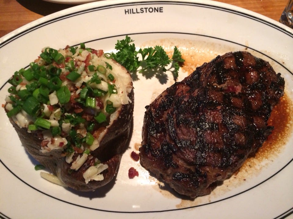 Dish, Cuisine, Food, Ingredient, Pork chop, Steak au poivre, Steak, Rib eye steak, Delmonico steak, Salisbury steak, 