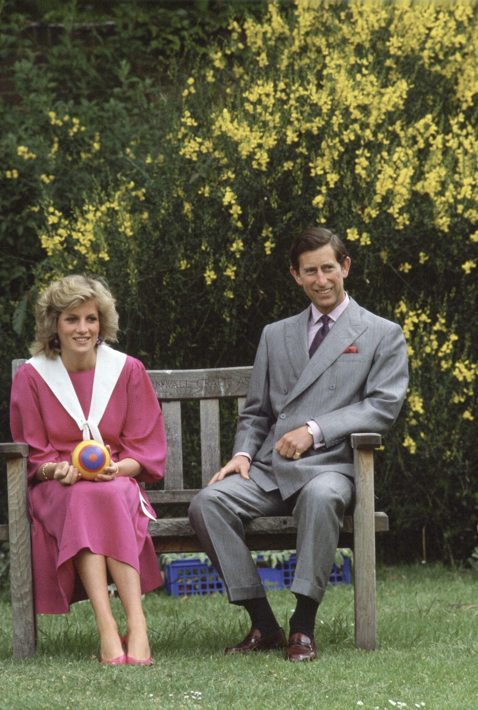Photograph, People, Botany, Event, Sitting, Spring, Footwear, Suit, Ceremony, Formal wear, 
