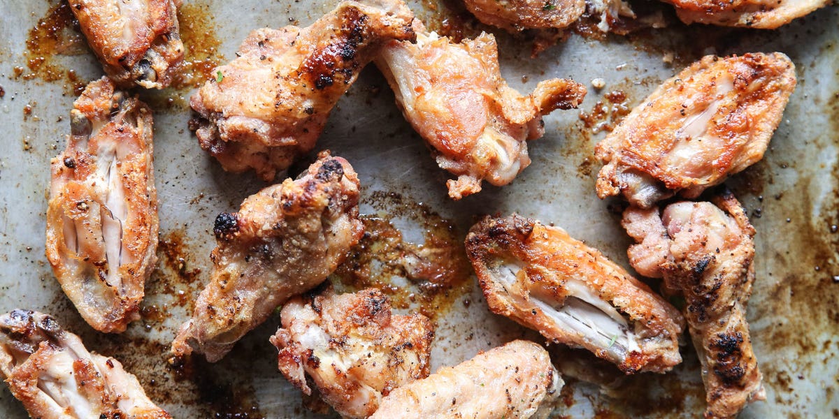 Easy Oven Baked Chicken Wings Recipe - How To Bake Chicken Wings—Delish.com