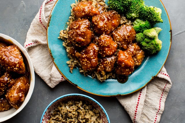 Crispy Honey Sesame Chicken Horizontal