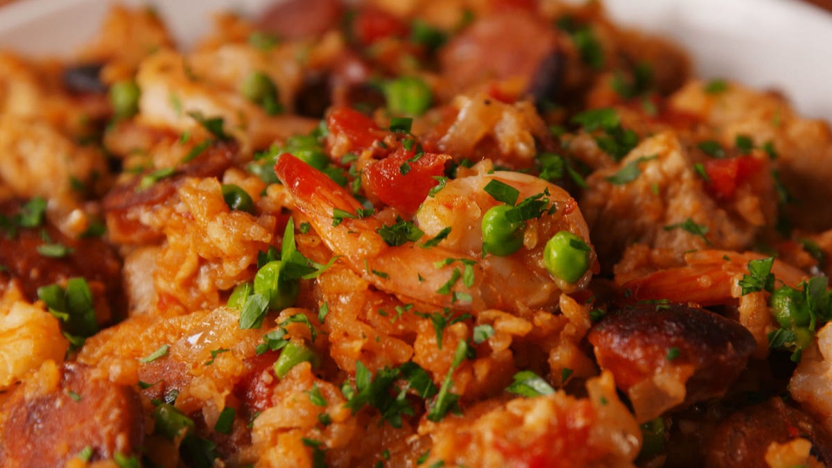Video player poster image preview for Slow-Cooker Paella