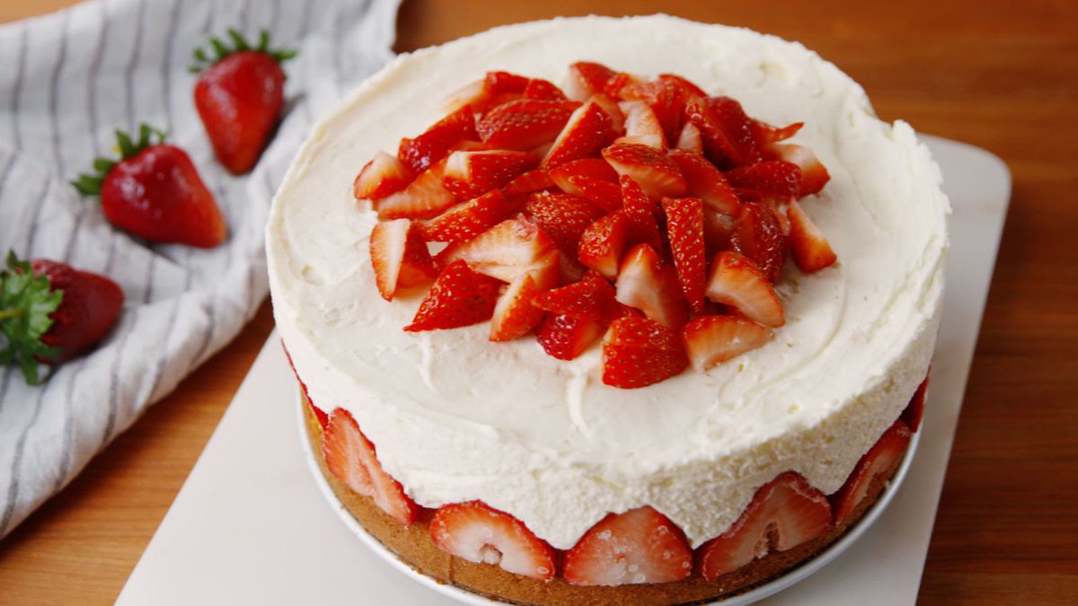 preview for Delish Strawberry Shortcake Cheesecake