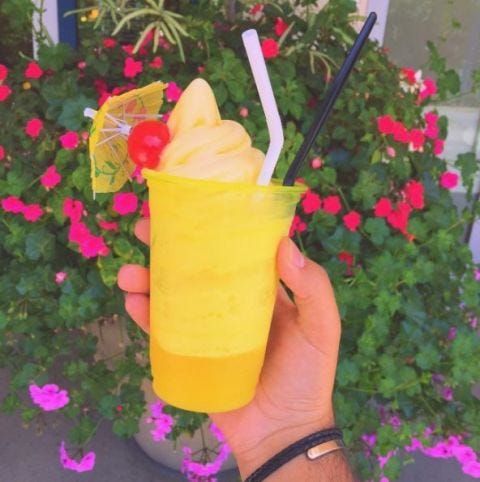 Drink, Non-alcoholic beverage, Juice, Batida, Cocktail garnish, Smoothie, Aguas frescas, Plant, Mai tai, Cocktail, 