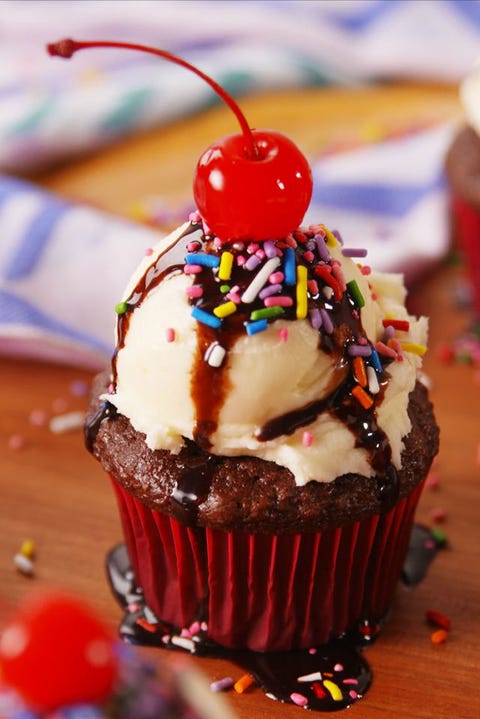 K'Mich Weddings - wedding planning - dessert ideas - ice cream sundae cupcakes - delish.com