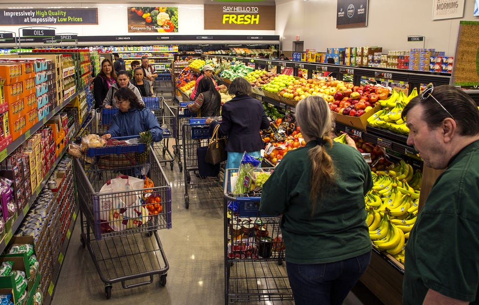 Supermarket, Grocery store, Marketplace, Retail, Selling, Market, Convenience store, Trade, Natural foods, Grocer, 