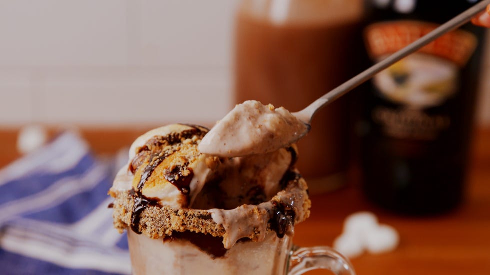 Baileys S'mores Floats