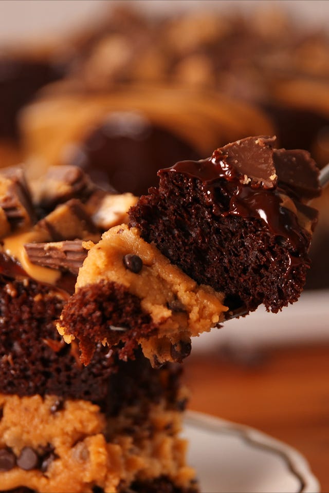 Peanut Butter Cookie Dough Cake