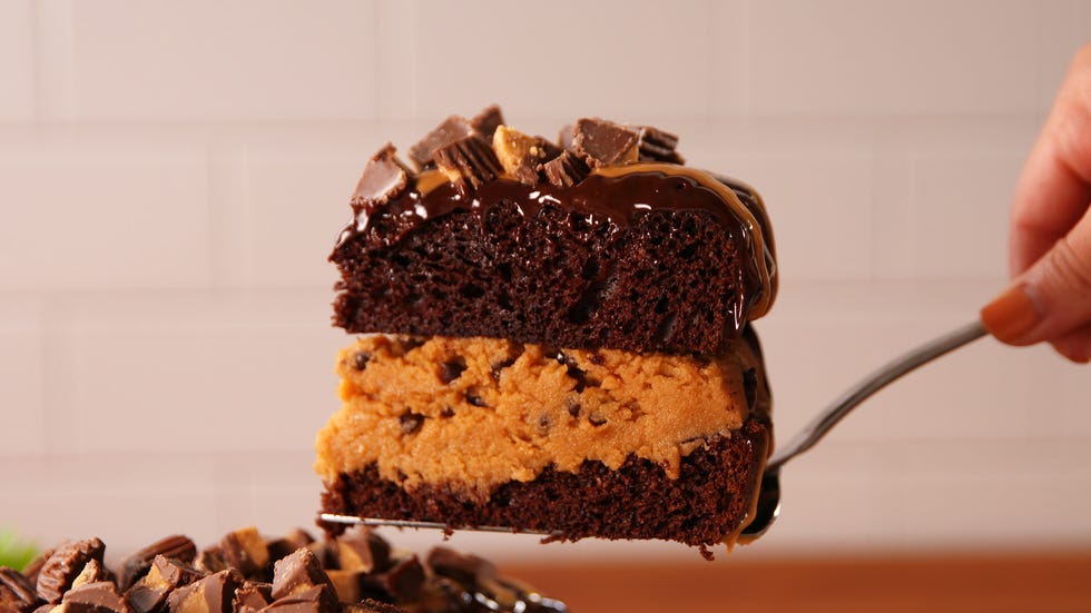 Peanut Butter Cookie Dough Cake