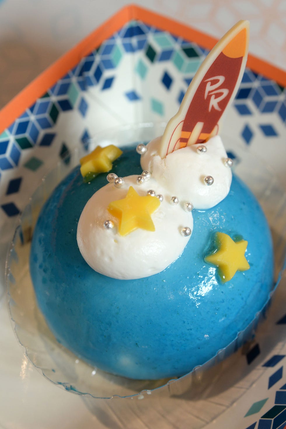 14-tokyodisney_yogurt mousse cake_still_3822