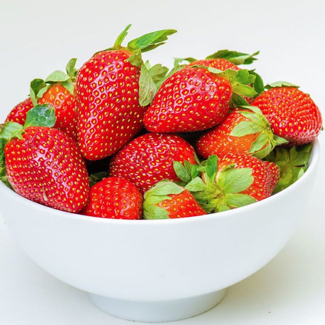 Here's Why You Should Never Throw Away Strawberry Tops