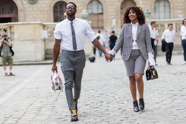 Street fashion, White, Photograph, People, Fashion, Snapshot, Footwear, Street, Pedestrian, Walking, 