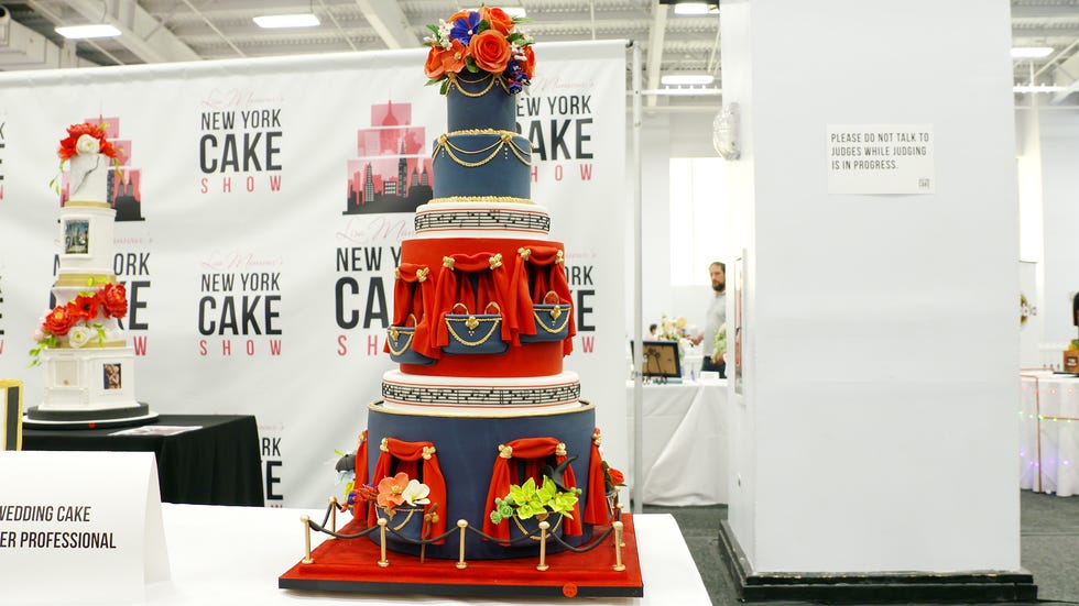 New York Cake Expo Horizontal Curtain
