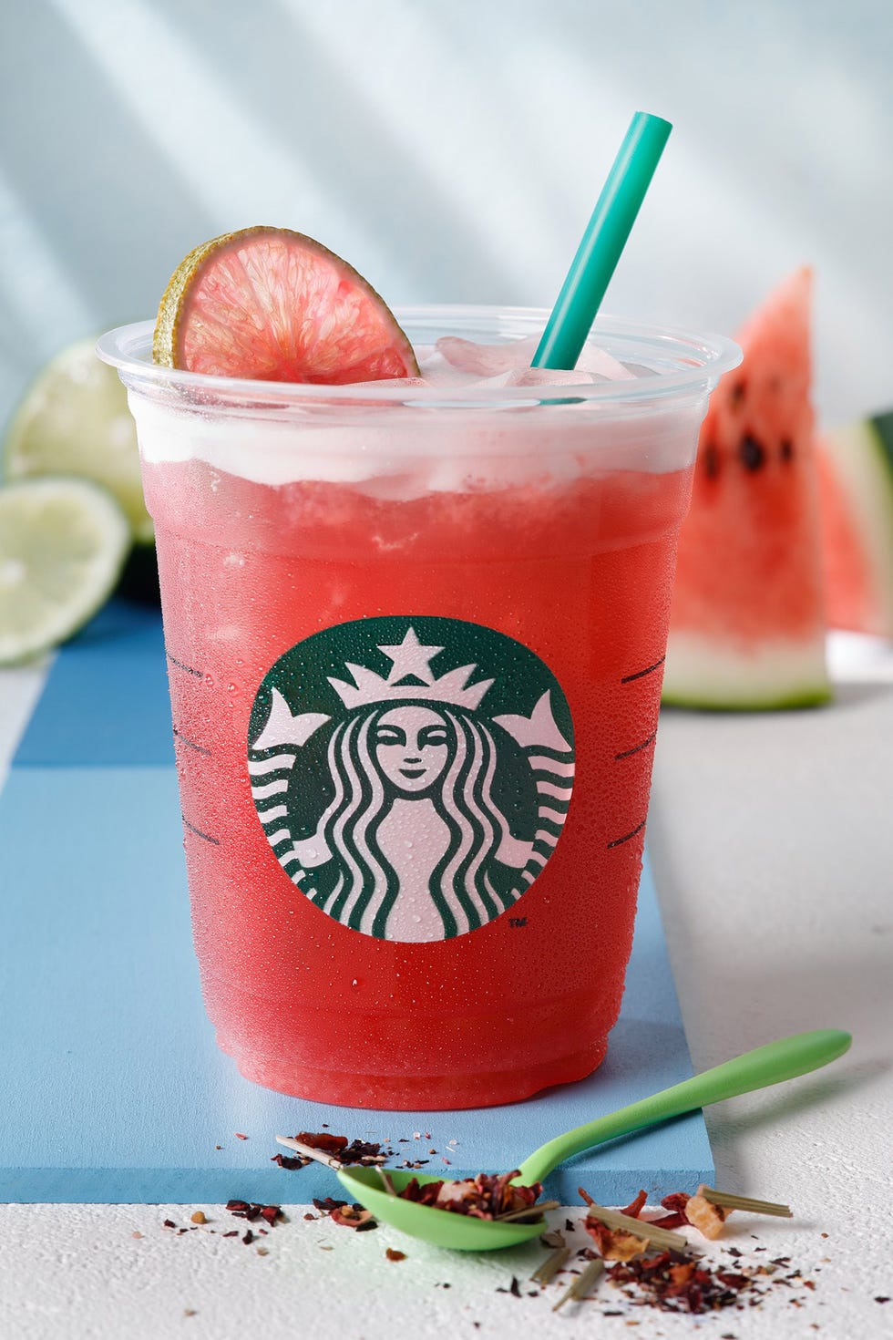 Drink, Food, Non-alcoholic beverage, Juice, Italian soda, Vegetable juice, Melon, Floats, Watermelon, Limeade, 