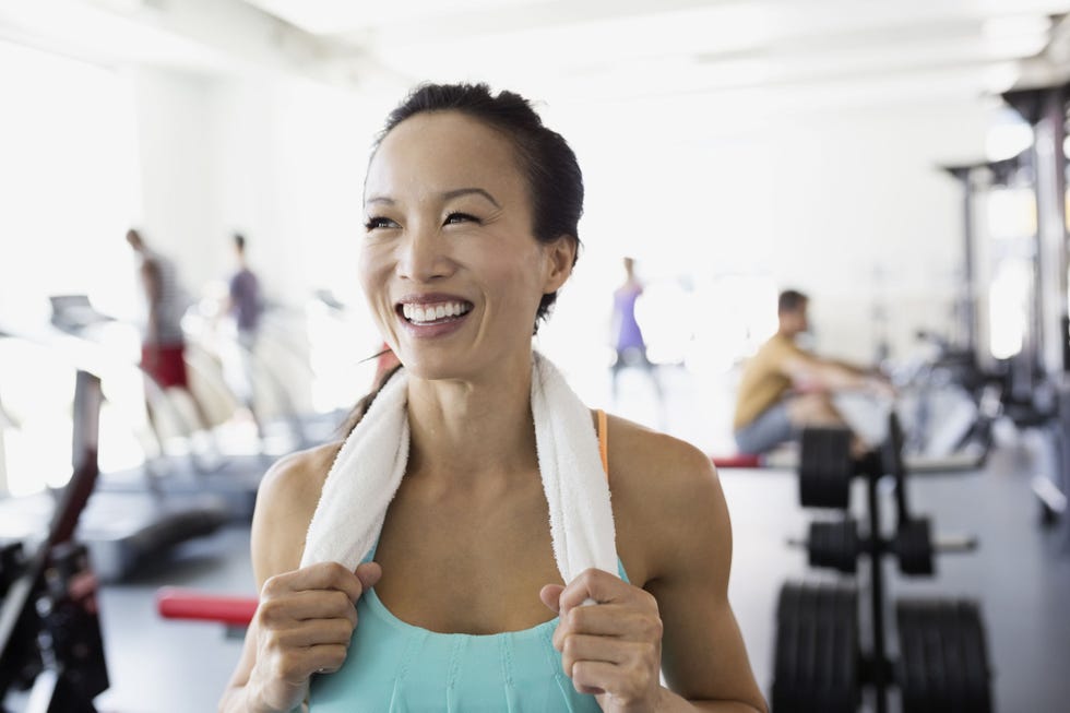 Shoulder, Physical fitness, Fitness professional, Gym, Arm, Weight training, Joint, Chin, Chest, Muscle, 
