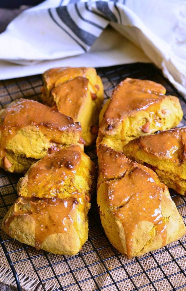 Dish, Food, Cuisine, Ingredient, Produce, Staple food, Filo, Baked goods, Dessert, Baklava, 