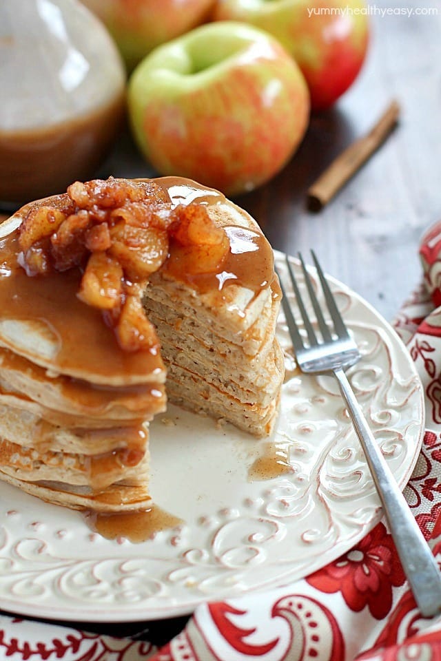 Dish, Food, Cuisine, Apple, Ingredient, Dessert, Produce, Baked goods, Fruit, Staple food, 