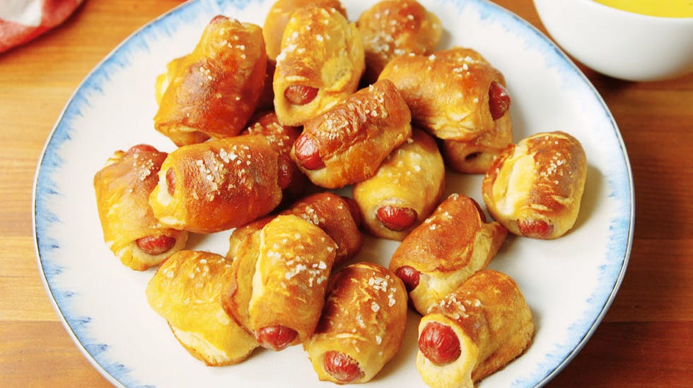 pigs in a pretzel