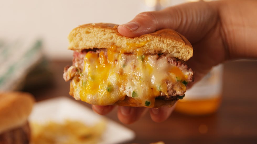 Jalapeño Popper Burgers