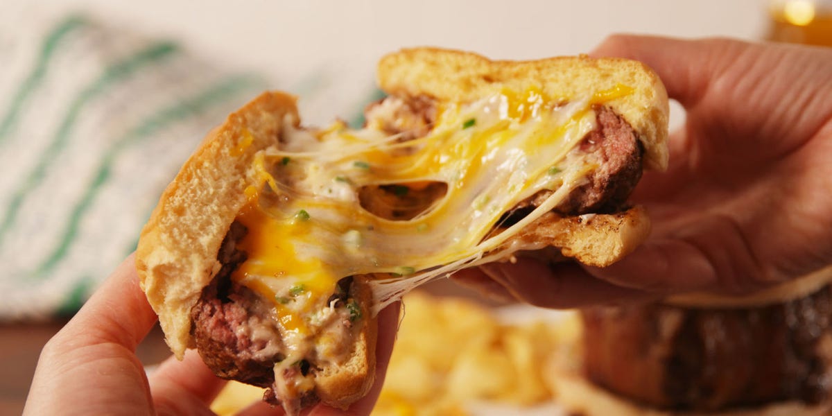 JalapeÃ±o Popper Burgers