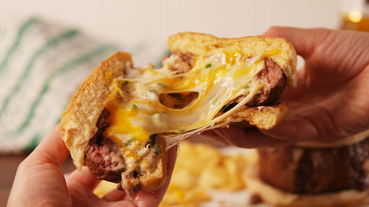 preview for Jalapeño Popper Burgers Prove It's What On The Inside That Counts