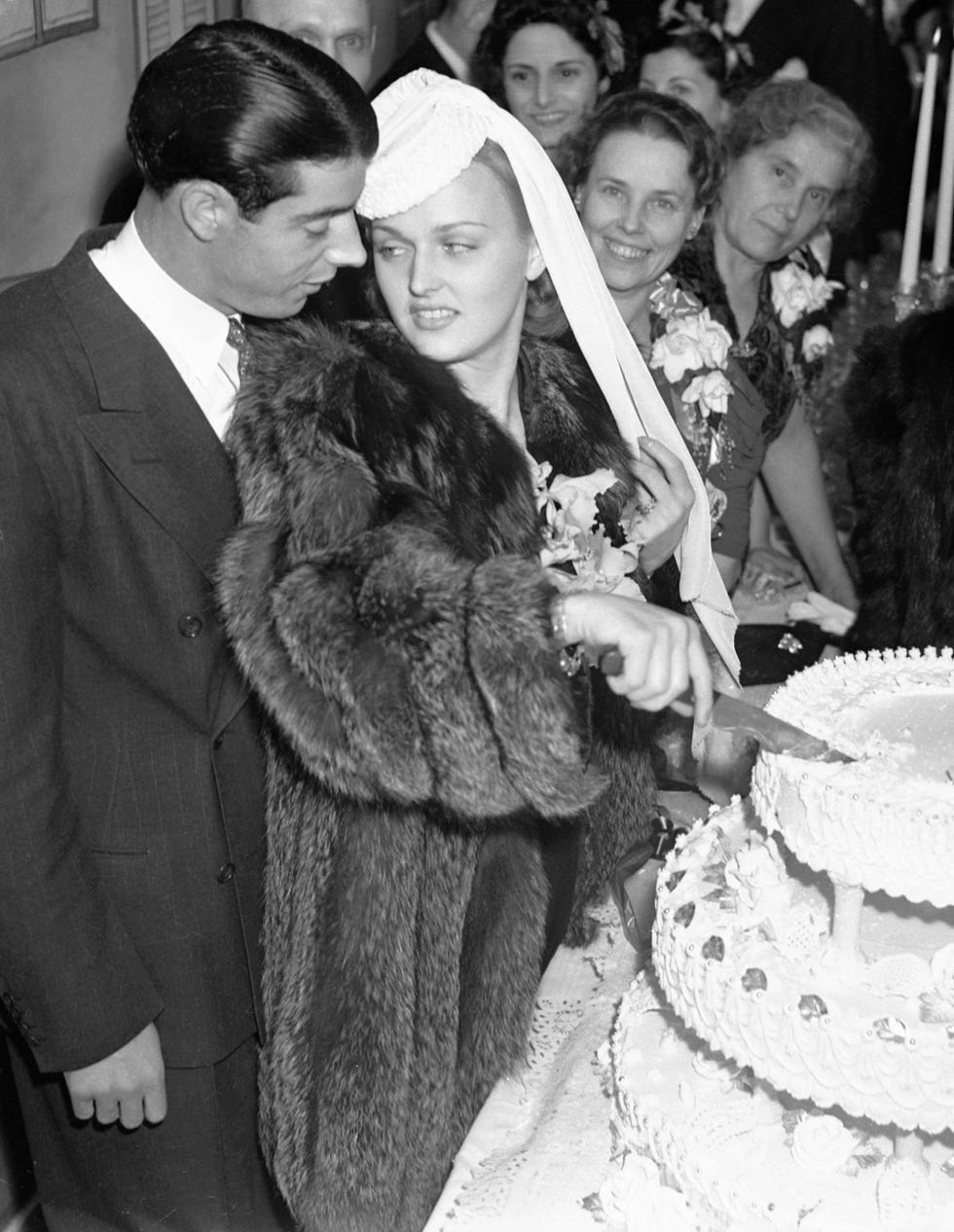 1930 wedding cake