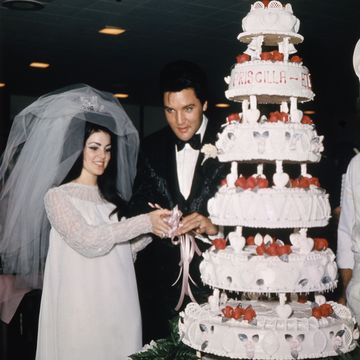 1960 wedding cake elvis presley