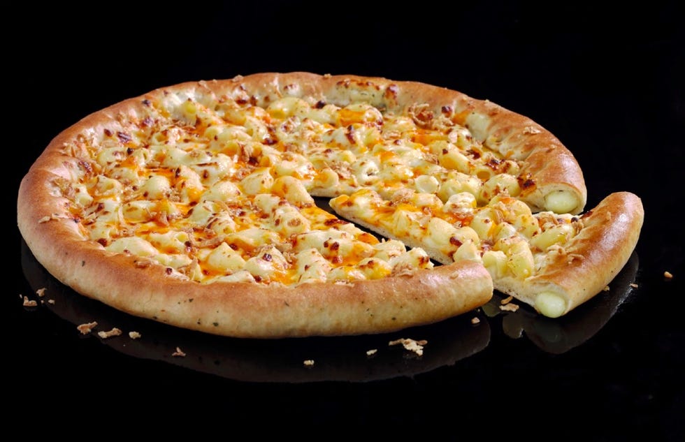 Dish, Food, Cuisine, Ingredient, Manakish, Pizza cheese, Flatbread, Produce, American food, Fast food, 