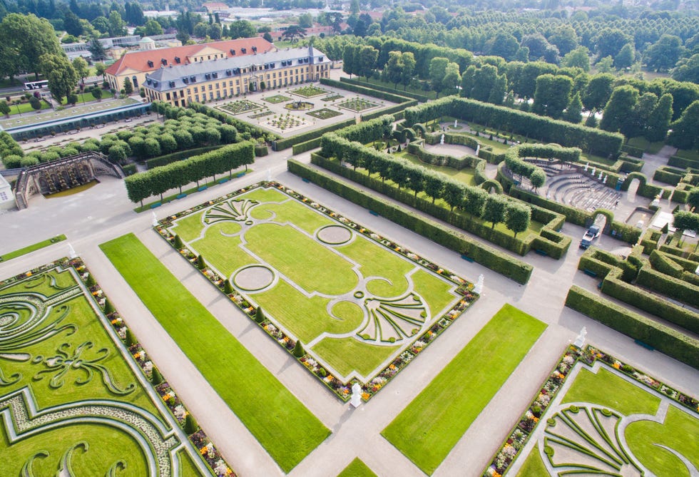 Landscape, Garden, Urban design, Land lot, Bird's-eye view, Aerial photography, Plantation, Hedge, Botanical garden, Suburb, 