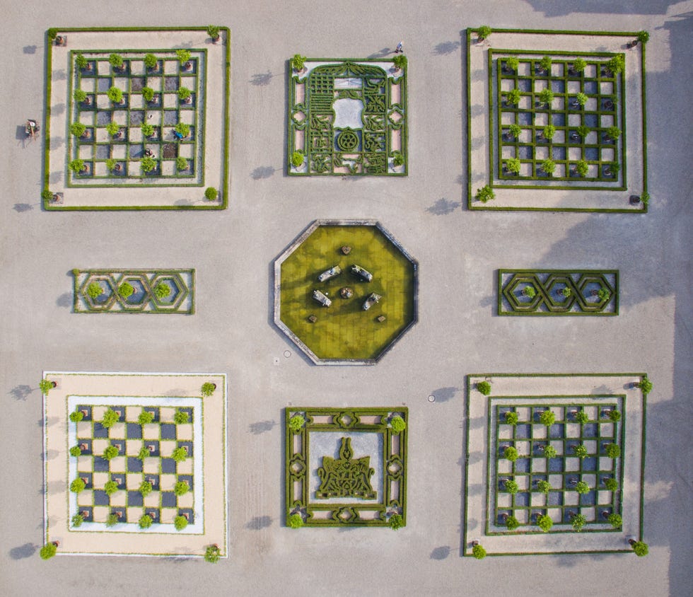 Green, Pattern, Art, Rectangle, Square, Visual arts, Majorelle blue, Symmetry, Design, Circle, 