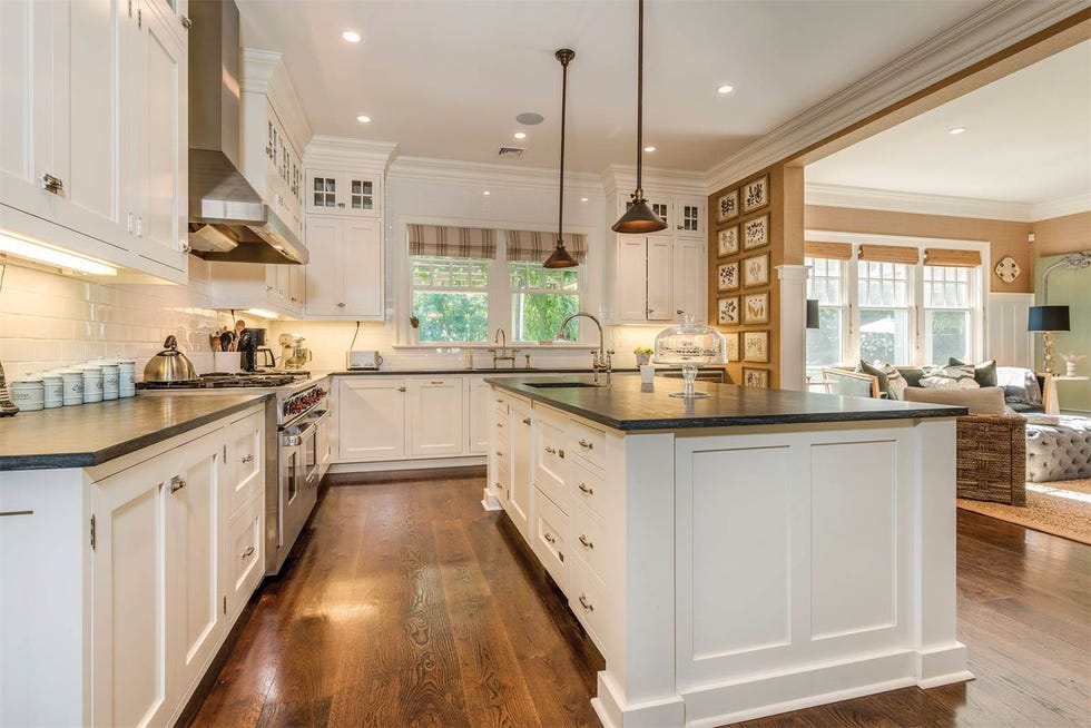 Wood, Room, Floor, Interior design, Property, Flooring, White, Kitchen, Cabinetry, Countertop, 