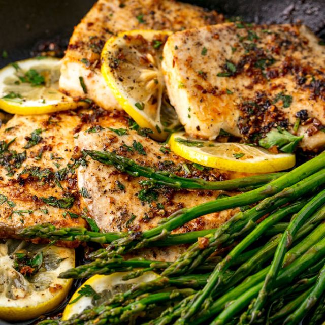 Garlicky Lemon Mahi-Mahi Will Become Your New Weeknight Fave