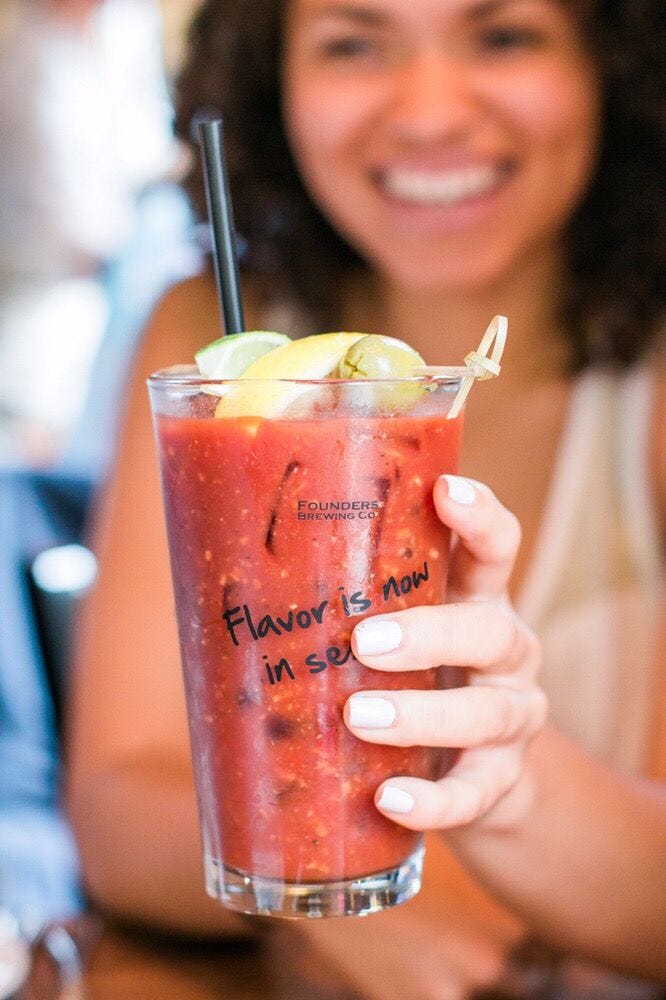Drink, Food, Juice, Smoothie, Non-alcoholic beverage, Cocktail, Punch, Italian soda, Milkshake, Drinking, 