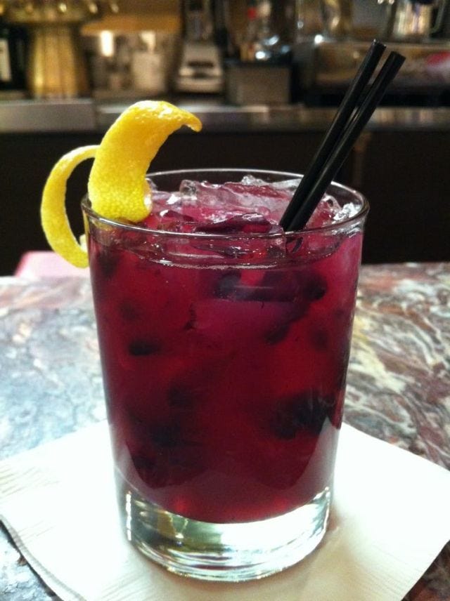 Drink, Tinto de verano, Alcoholic beverage, Cocktail, Woo woo, Non-alcoholic beverage, Distilled beverage, Juice, Food, Kalimotxo, 