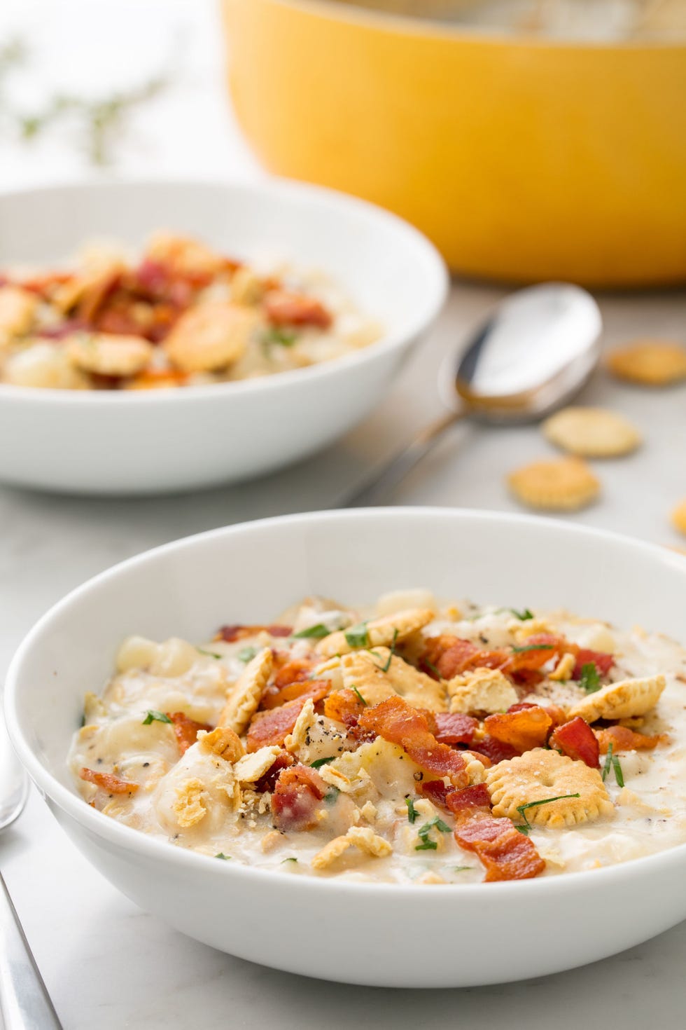 Slow Cooker Chicken Pot Pie Soup - Creme De La Crumb