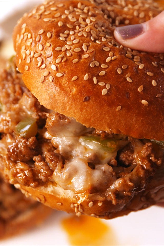 dish, food, hamburger, cuisine, junk food, ingredient, original chicken sandwich, veggie burger, sloppy joe, buffalo burger,