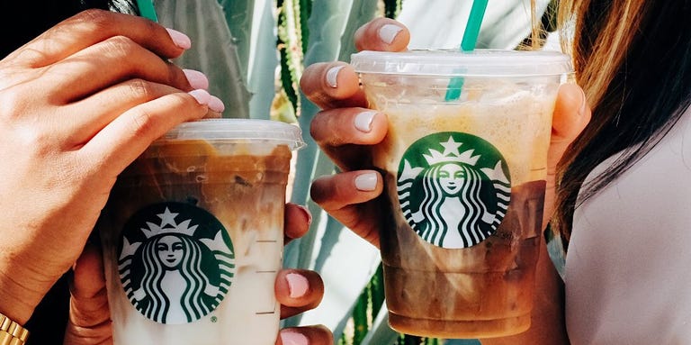 Starbucks-signing-store