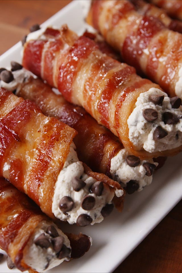 bacon cannoli vertical