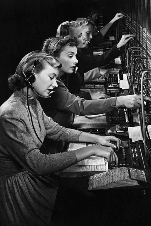 Office equipment, Desk, Employment, Sound engineer, Audio engineer, Vintage clothing, Computer monitor, Broadcasting, Personal computer, Computer, 