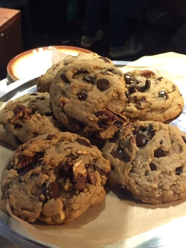 Dish, Food, Cookies and crackers, Chocolate chip cookie, Cuisine, Snack, Oatmeal-raisin cookies, Dessert, Baking, Baked goods, 
