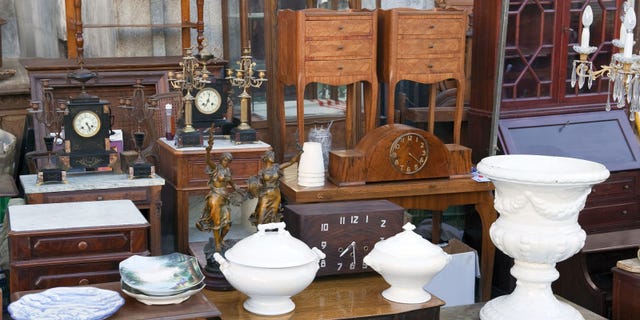 Antique, Room, Porcelain, Ceramic, Pottery, Furniture, Interior design, Tableware, Collection, Antique, Room, Porcelain, Ceramic, Pottery, Furniture, Interior design, Tableware, Collection,